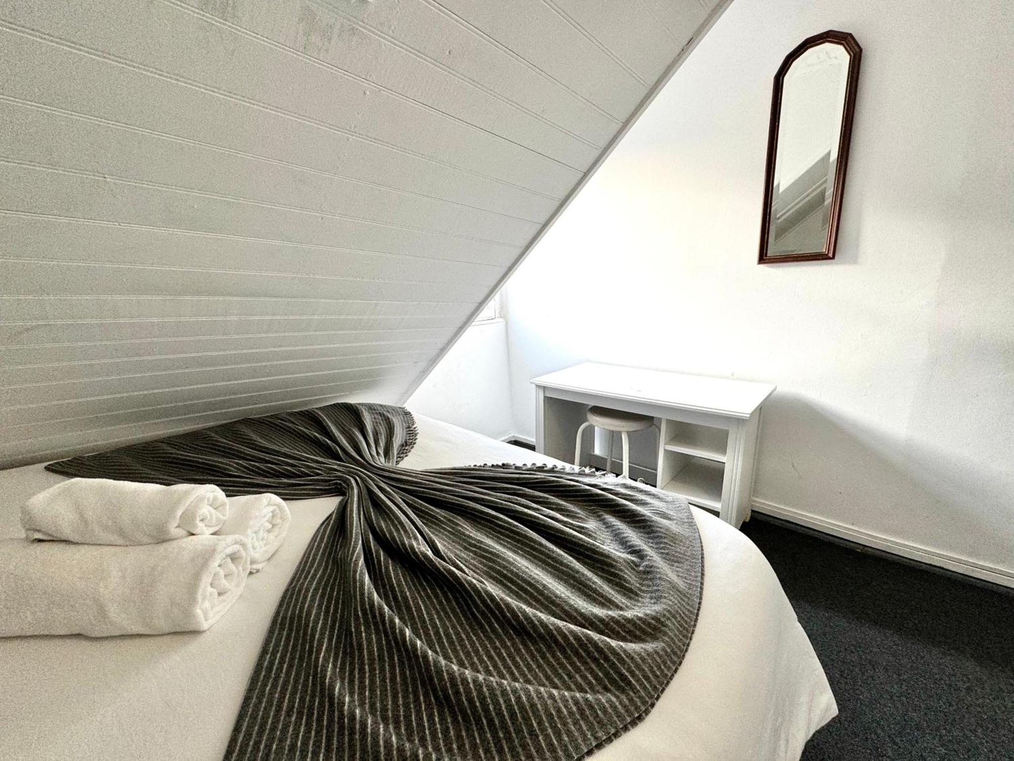 Guest house Cost Alameda Lisbon